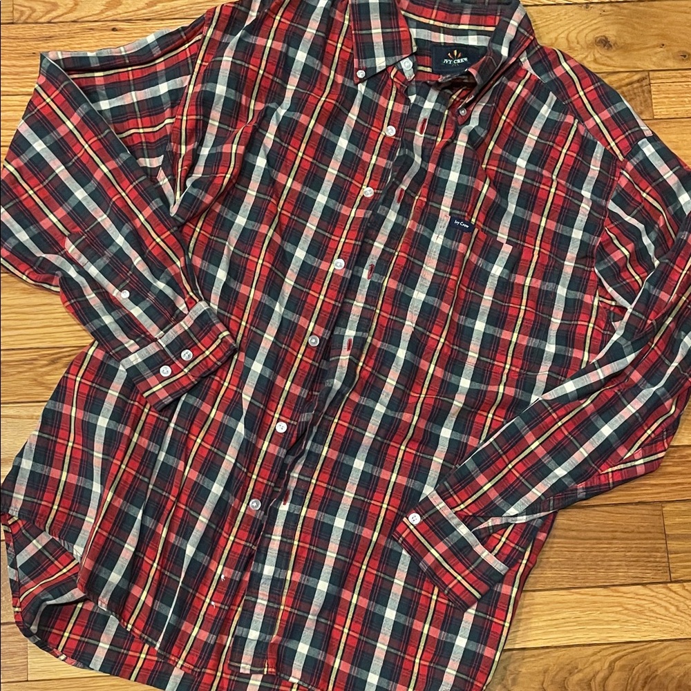 Plaid Casual Button-Down Shirt - Red, Green and Cream